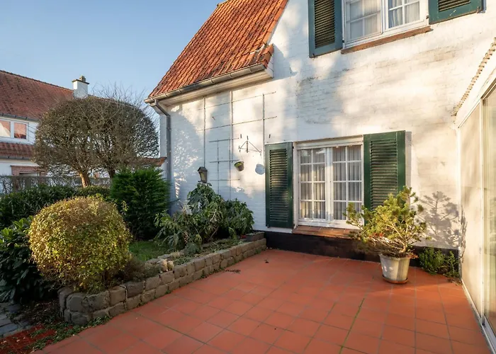 Hamarrbo With Garden And Parking By Interhome De Haan